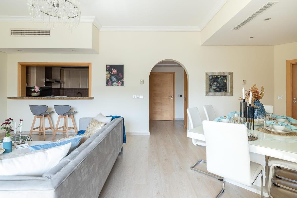 Frank Porter - Al Nabat, Shoreline 8 Appartement *